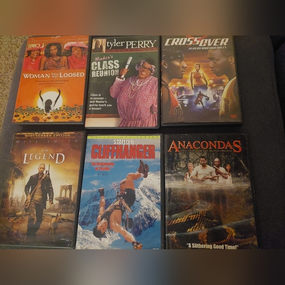 DVDS, 1 for $3, 3 for $7, 10 for $20 - Picture 6 of 7